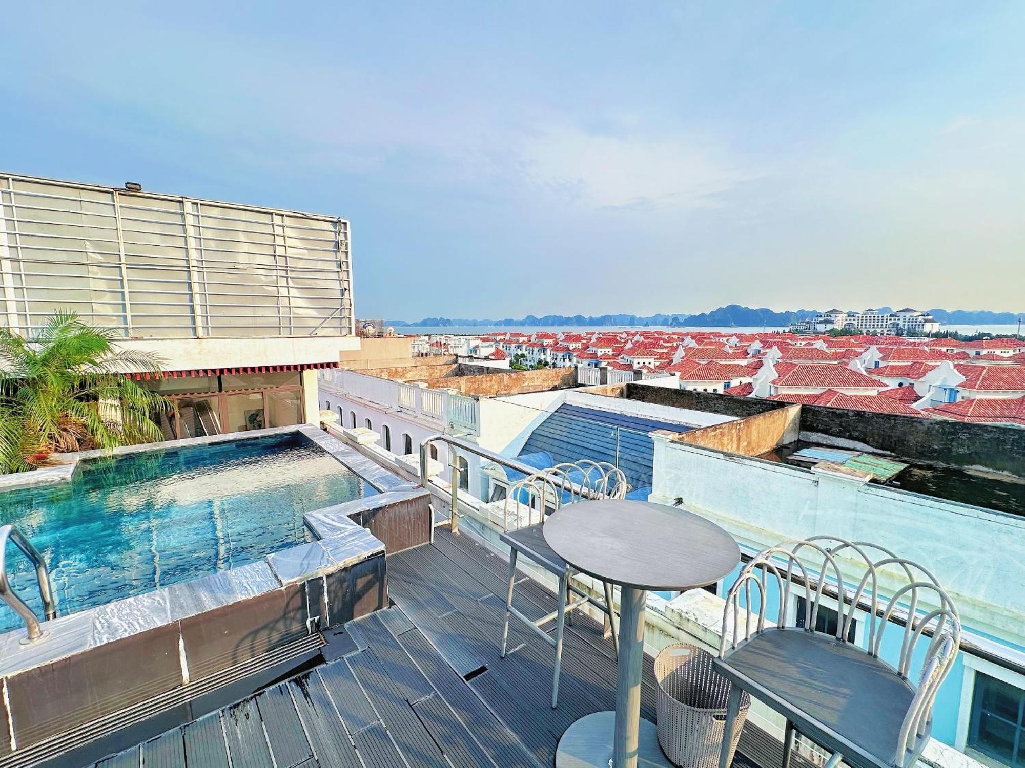 Green Suites Hotel Ha Long Dış mekan fotoğraf